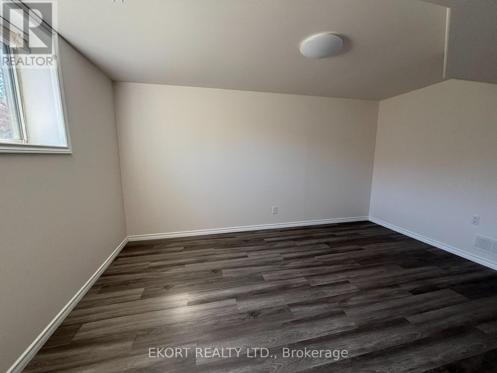 64 Farmington Crescent, Belleville, Ontario  K8N 0J8 - Photo 16 - X12382495
