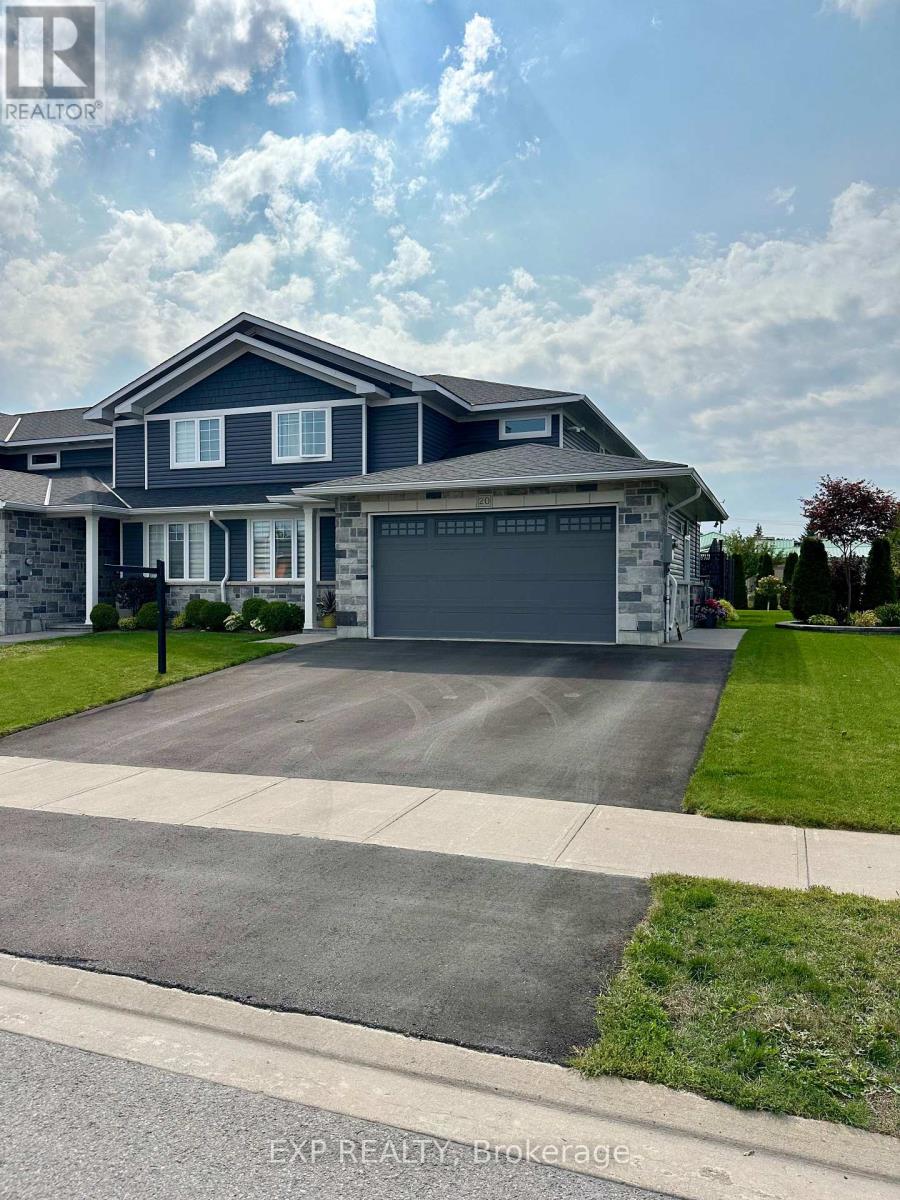 20 Stinson Avenue N, Belleville, Ontario  K8P 5N9 - Photo 2 - X12382553
