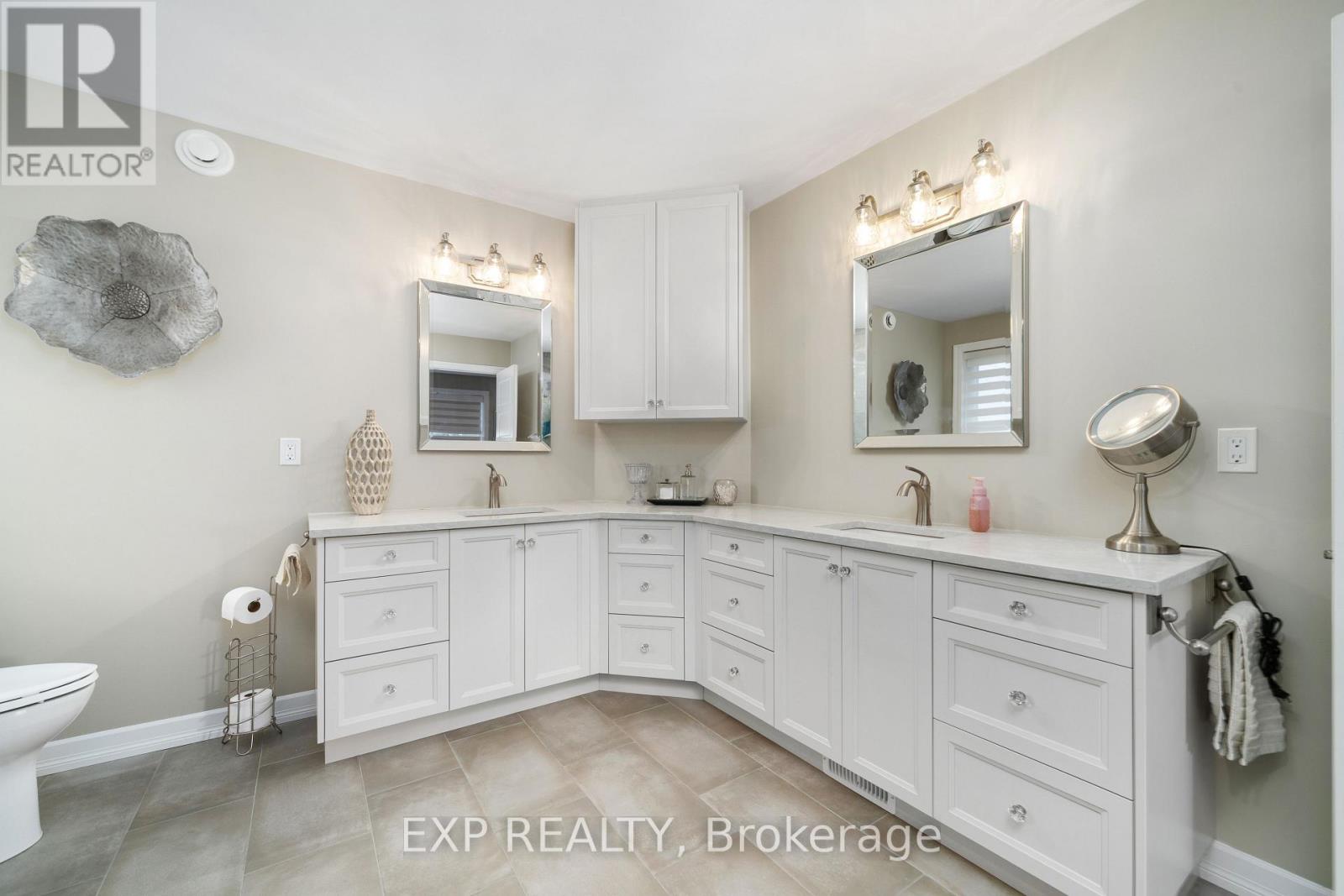 20 Stinson Avenue N, Belleville, Ontario  K8P 5N9 - Photo 30 - X12382553