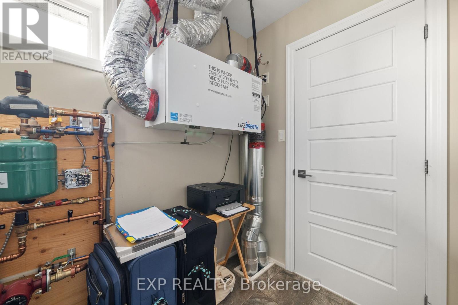 20 Stinson Avenue N, Belleville, Ontario  K8P 5N9 - Photo 34 - X12382553