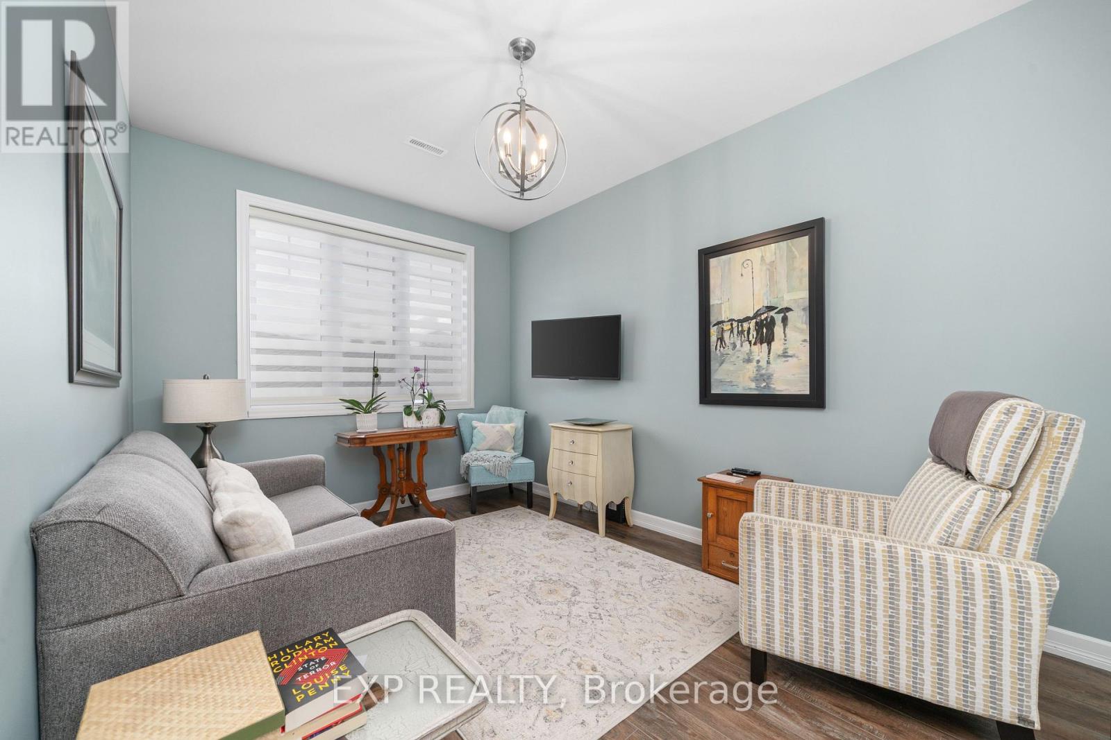 20 Stinson Avenue N, Belleville, Ontario  K8P 5N9 - Photo 6 - X12382553