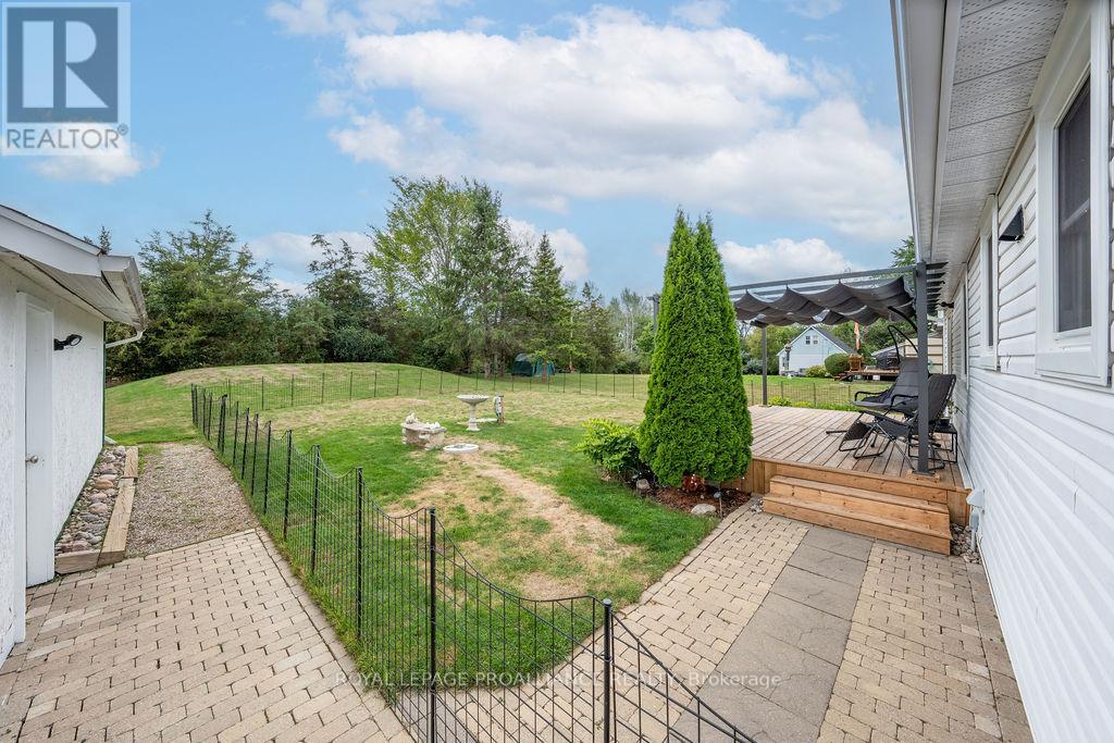 4324 Old 2 Highway, Belleville, Ontario  K8N 4Z4 - Photo 31 - X12382682