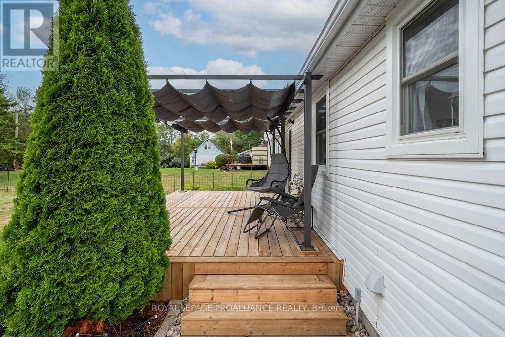 4324 Old 2 Highway, Belleville, Ontario  K8N 4Z4 - Photo 32 - X12382682