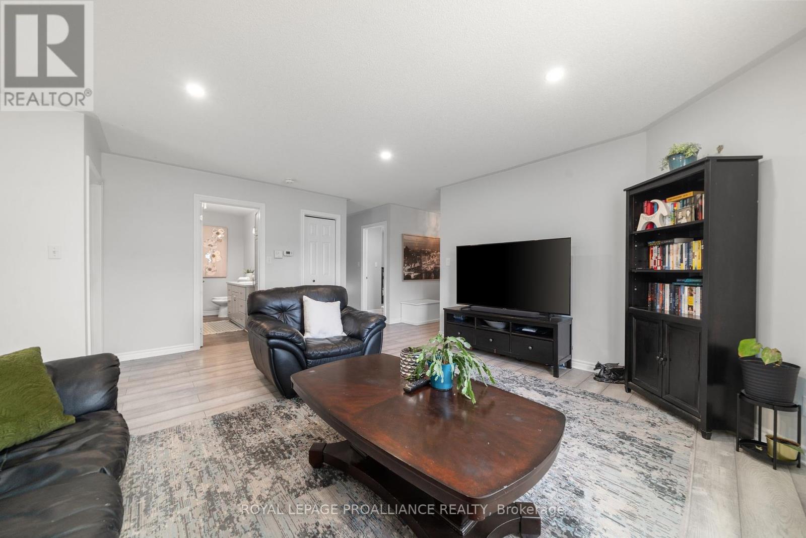 117 St. James Street, Stirling-Rawdon, Ontario  K0K 3E0 - Photo 12 - X12383375