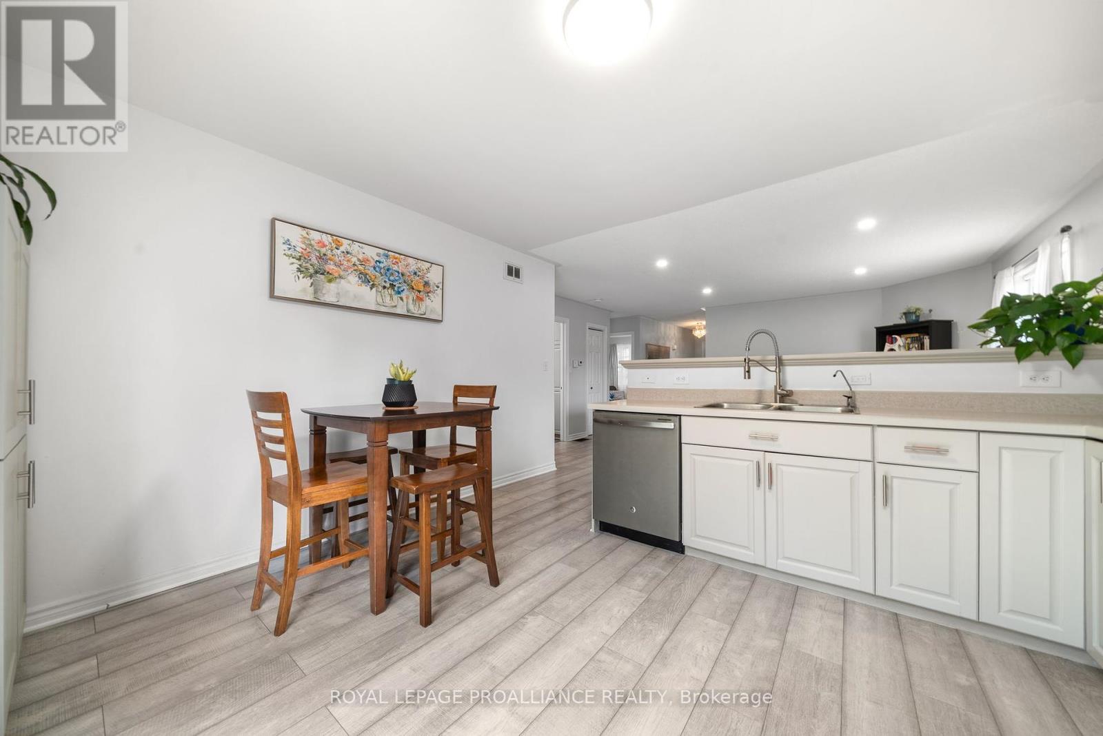 117 St. James Street, Stirling-Rawdon, Ontario  K0K 3E0 - Photo 17 - X12383375
