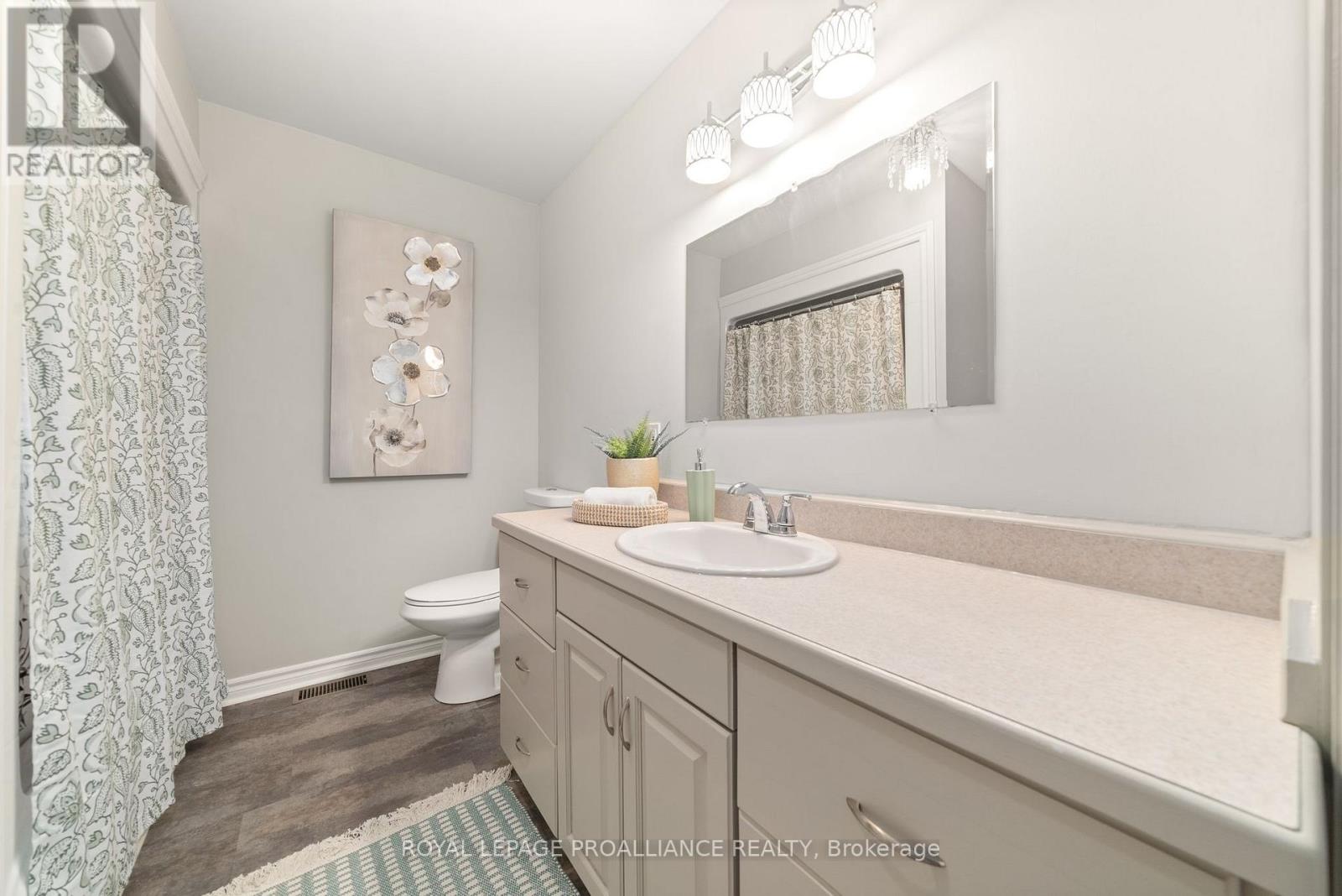 117 St. James Street, Stirling-Rawdon, Ontario  K0K 3E0 - Photo 20 - X12383375