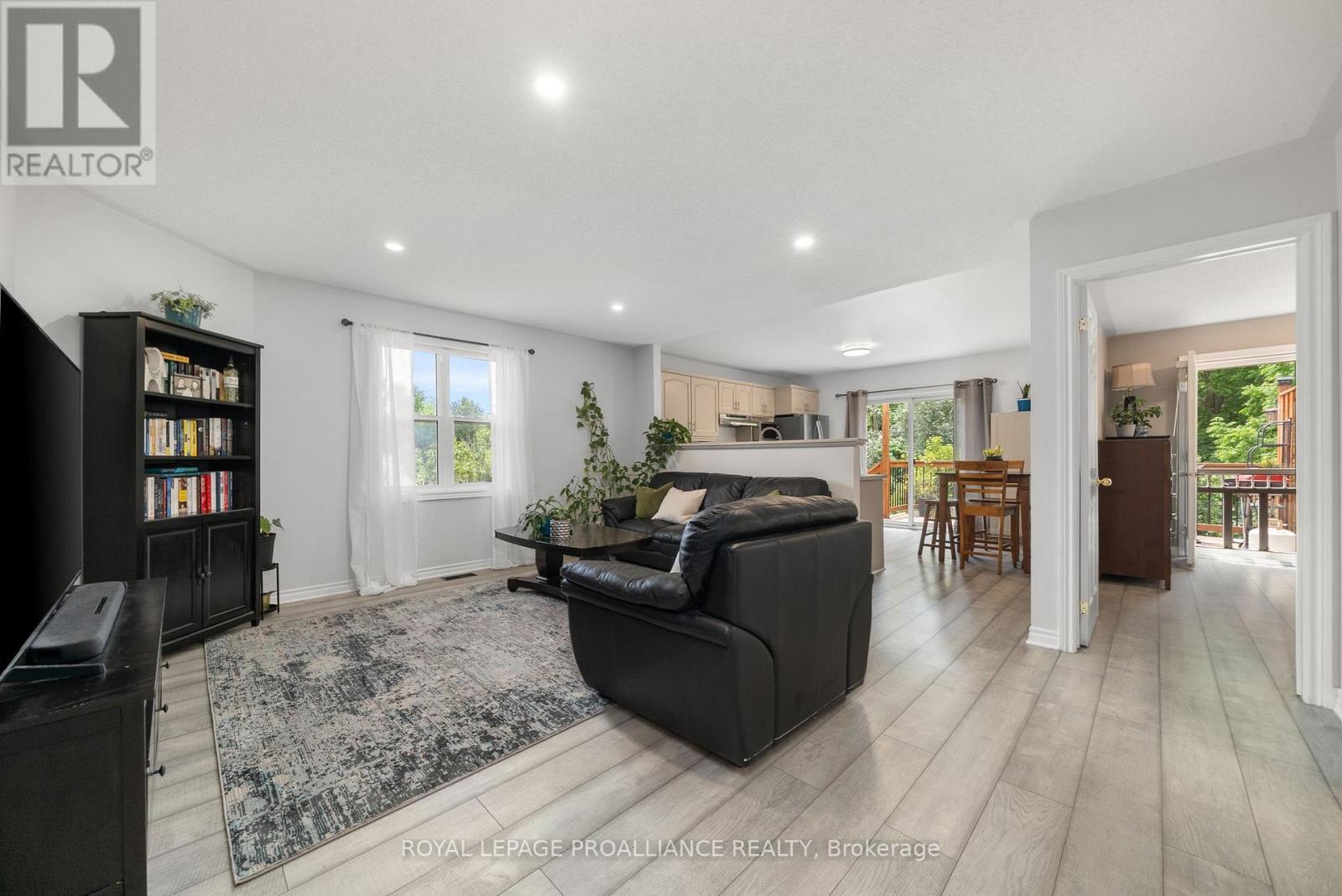 117 St. James Street, Stirling-Rawdon, Ontario  K0K 3E0 - Photo 8 - X12383375