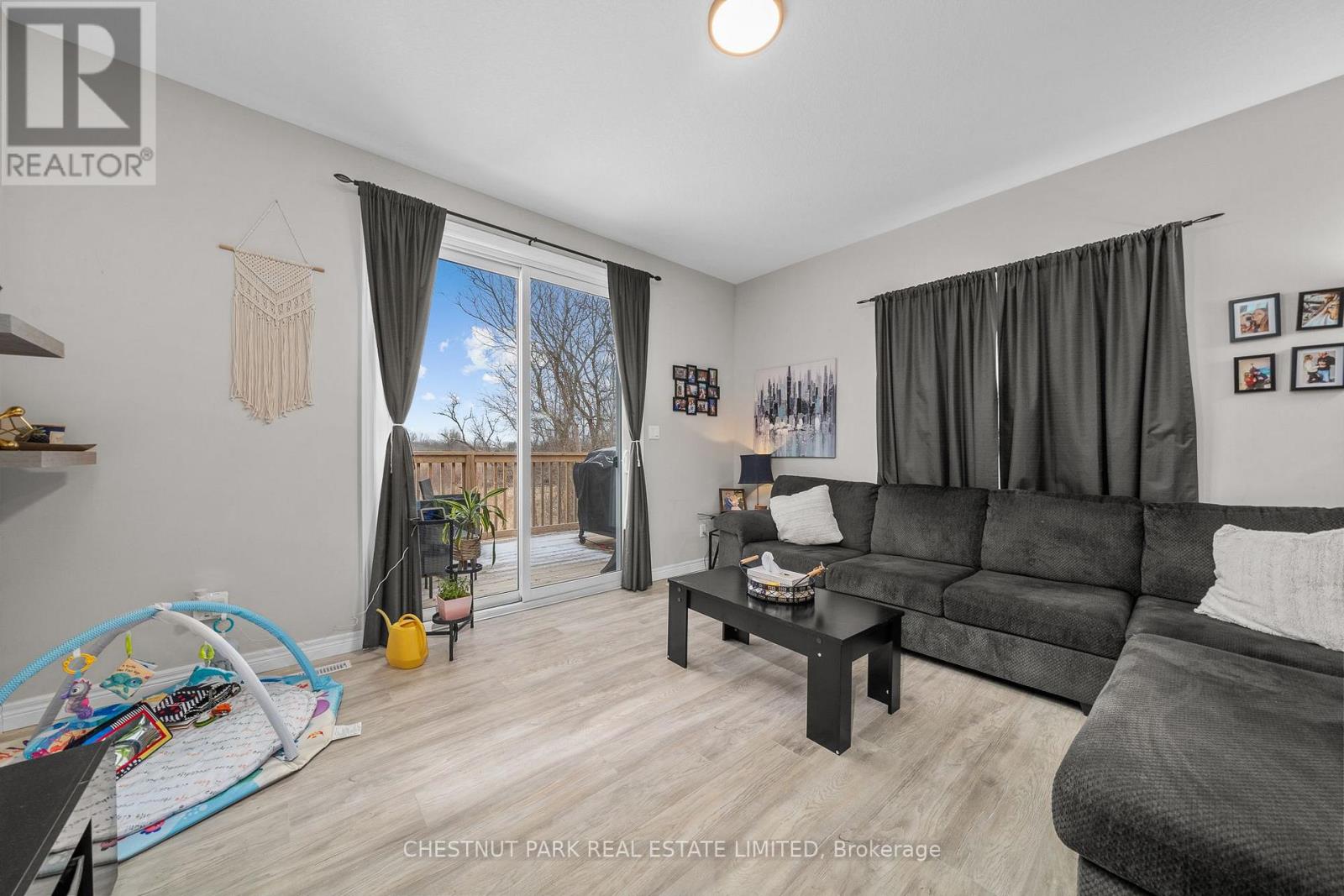 27 Dayton Court, Prince Edward County, Ontario  K0K 2T0 - Photo 15 - X12383413