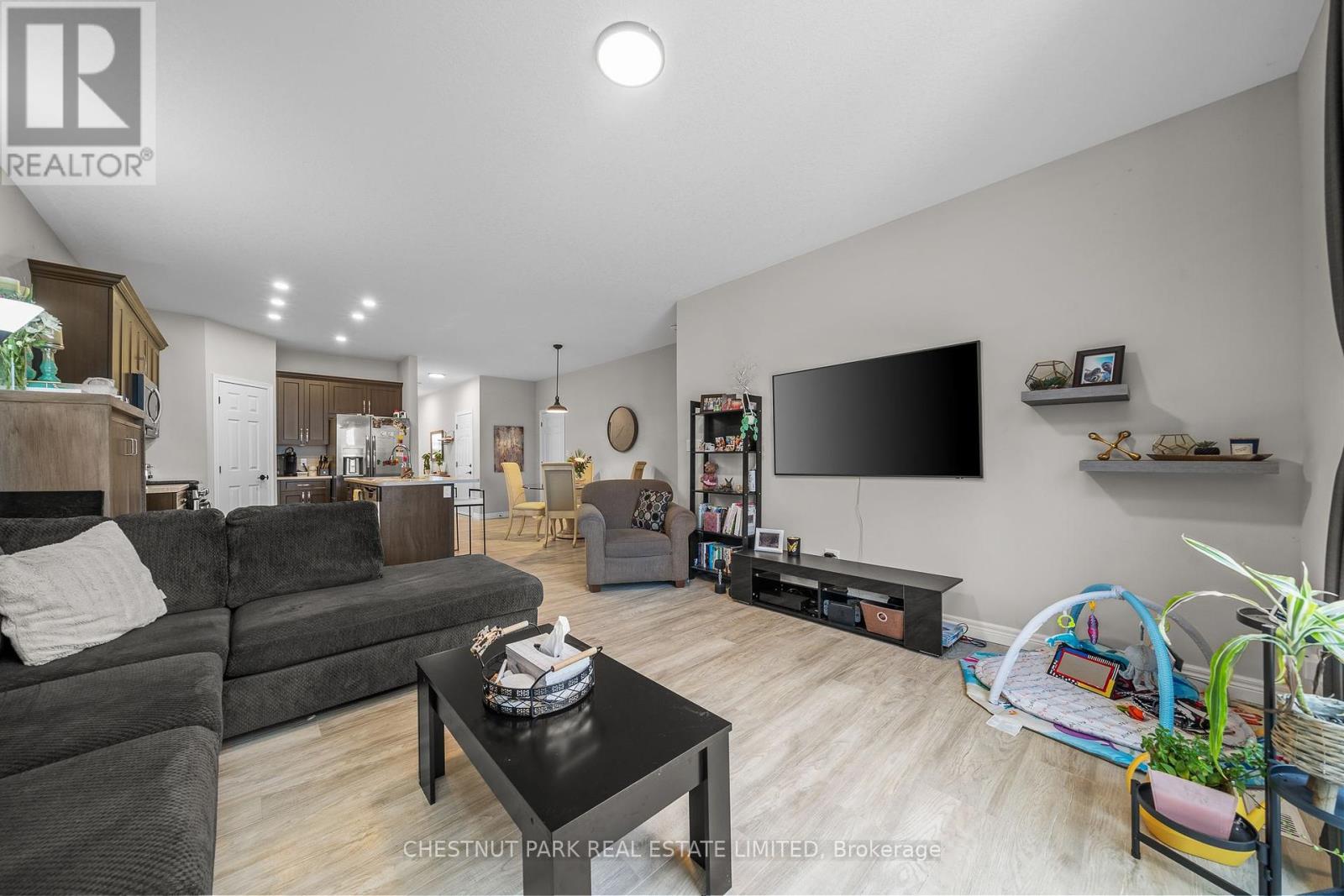 27 Dayton Court, Prince Edward County, Ontario  K0K 2T0 - Photo 16 - X12383413