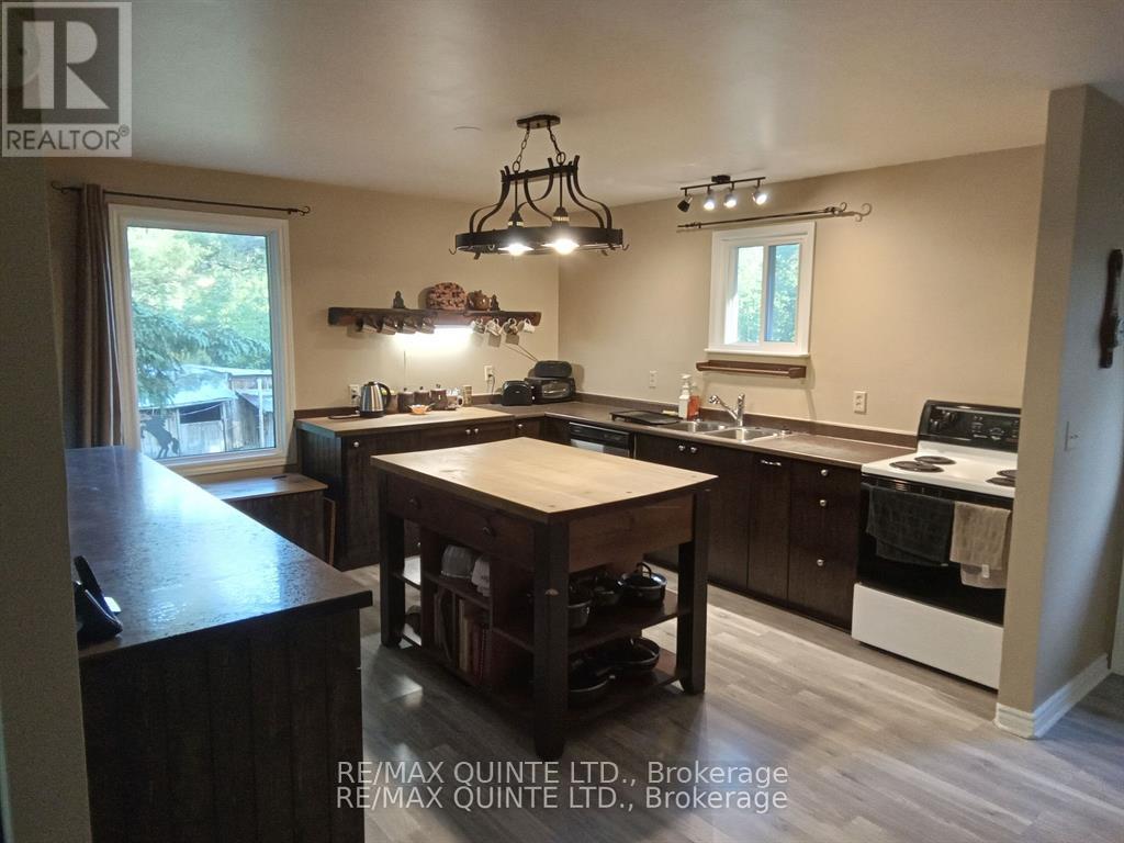 690 Potter Settlement Road, Tweed, Ontario  K0K 3J0 - Photo 13 - X12383582