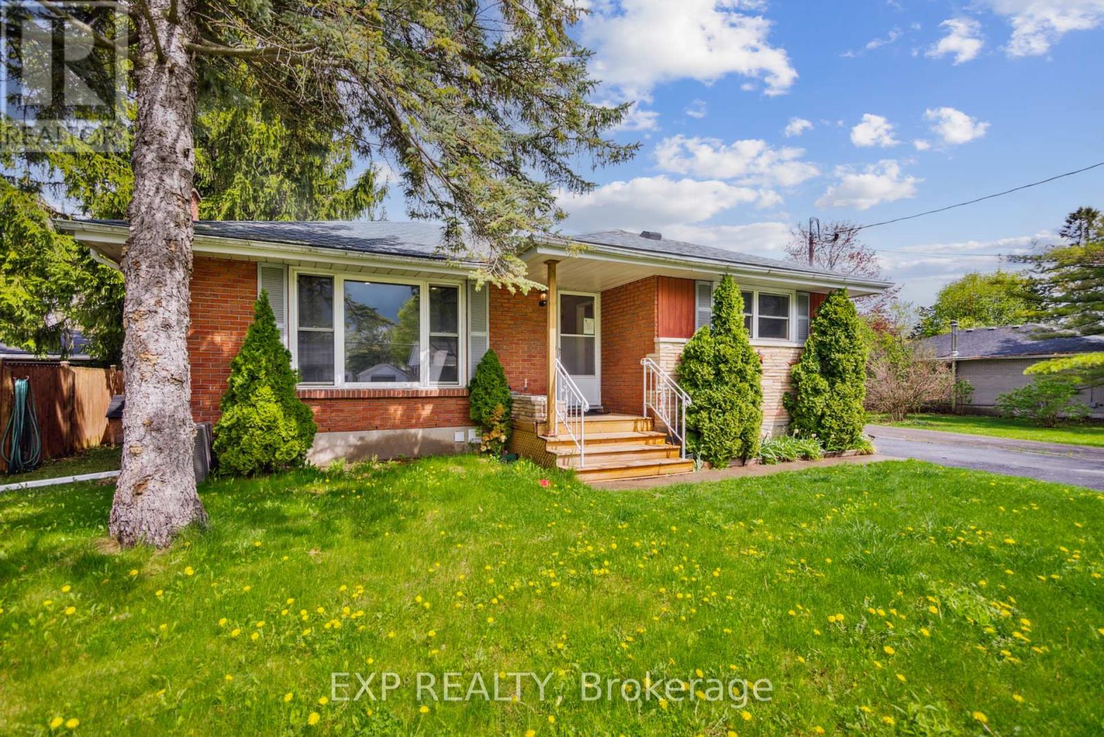 97 GILBERT STREET, Belleville, Ontario