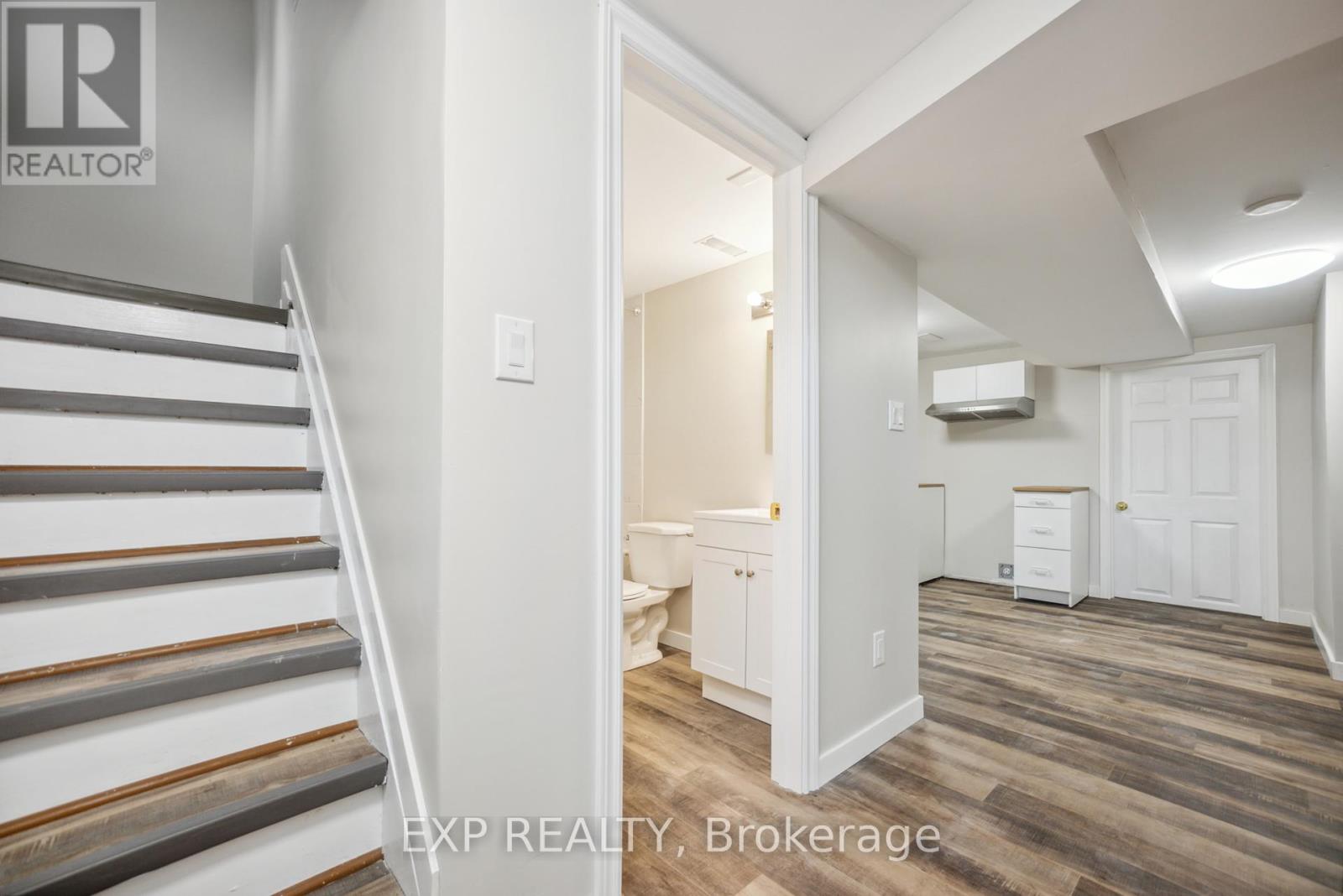 97 Gilbert Street, Belleville, Ontario  K8P 3H1 - Photo 15 - X12383810