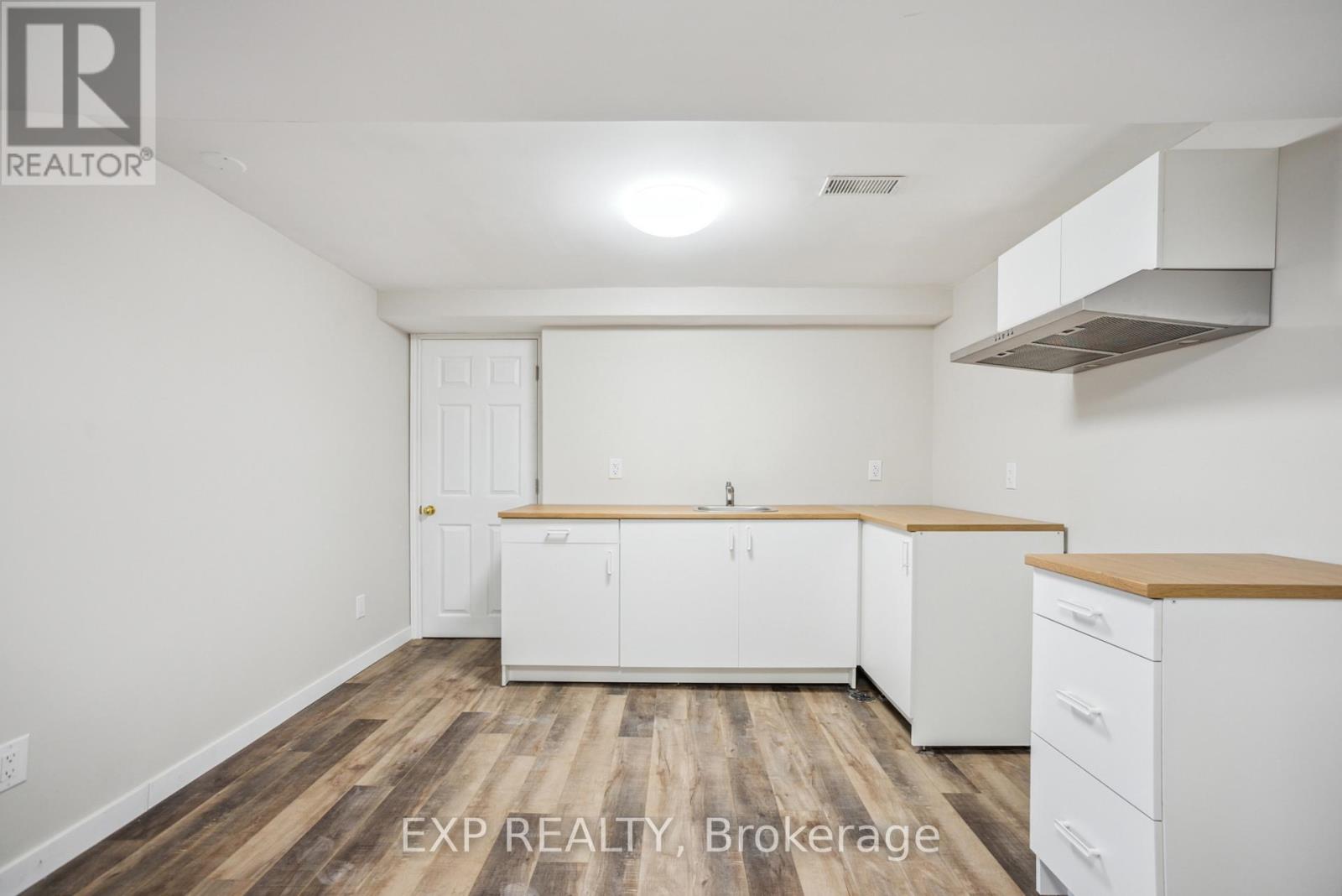 97 Gilbert Street, Belleville, Ontario  K8P 3H1 - Photo 19 - X12383810