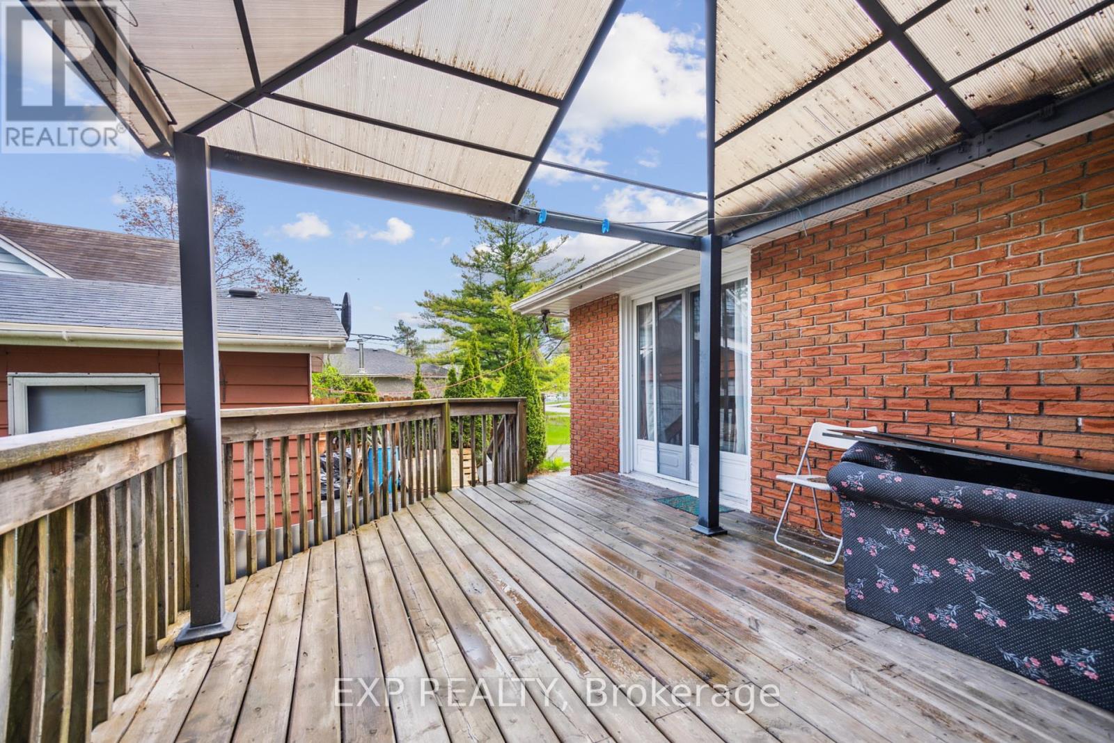97 Gilbert Street, Belleville, Ontario  K8P 3H1 - Photo 32 - X12383810