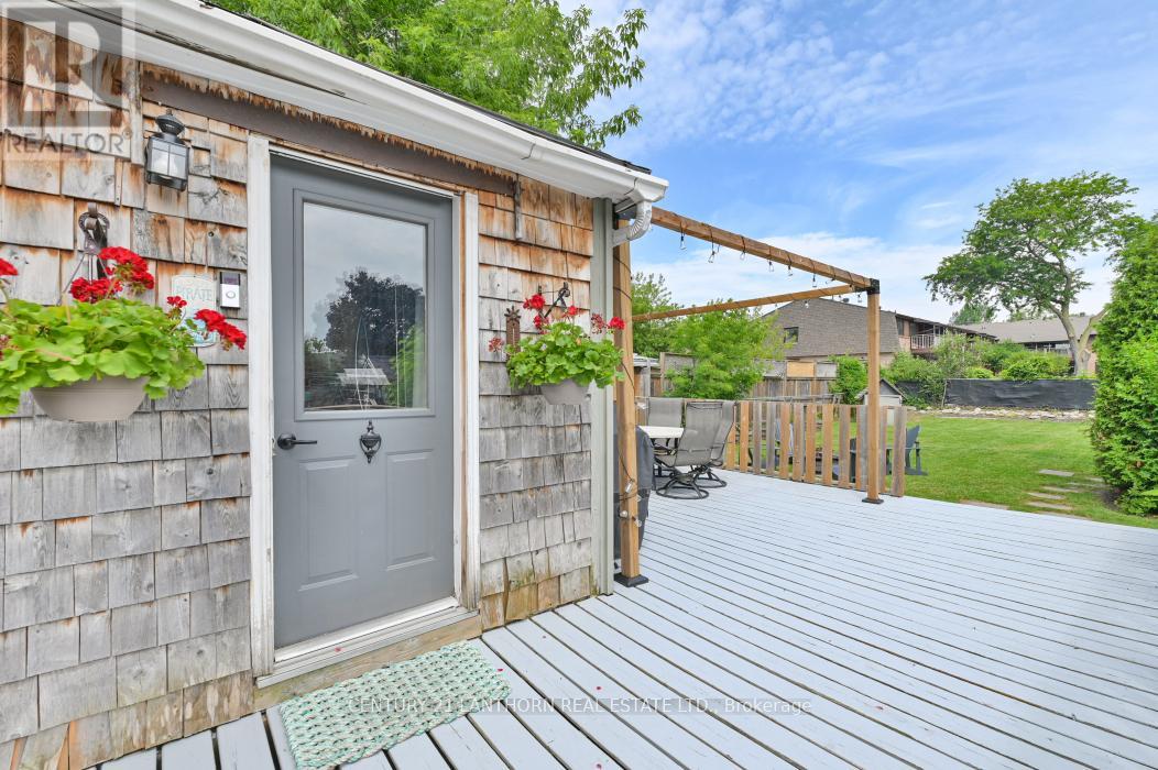 24 Parker Street, Belleville, Ontario  K8P 1C8 - Photo 22 - X12383956