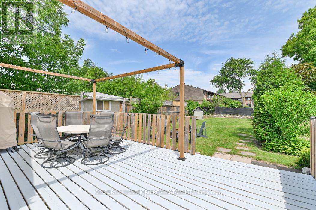 24 Parker Street, Belleville, Ontario  K8P 1C8 - Photo 23 - X12383956