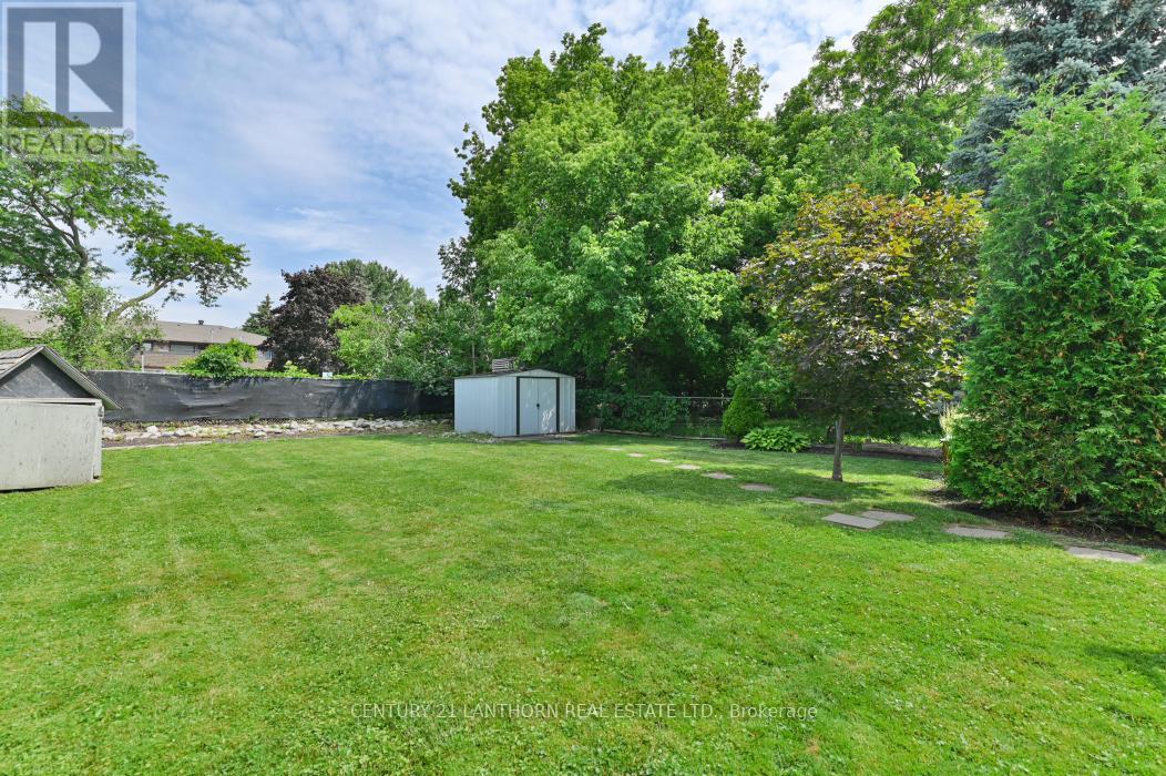 24 Parker Street, Belleville, Ontario  K8P 1C8 - Photo 30 - X12383956