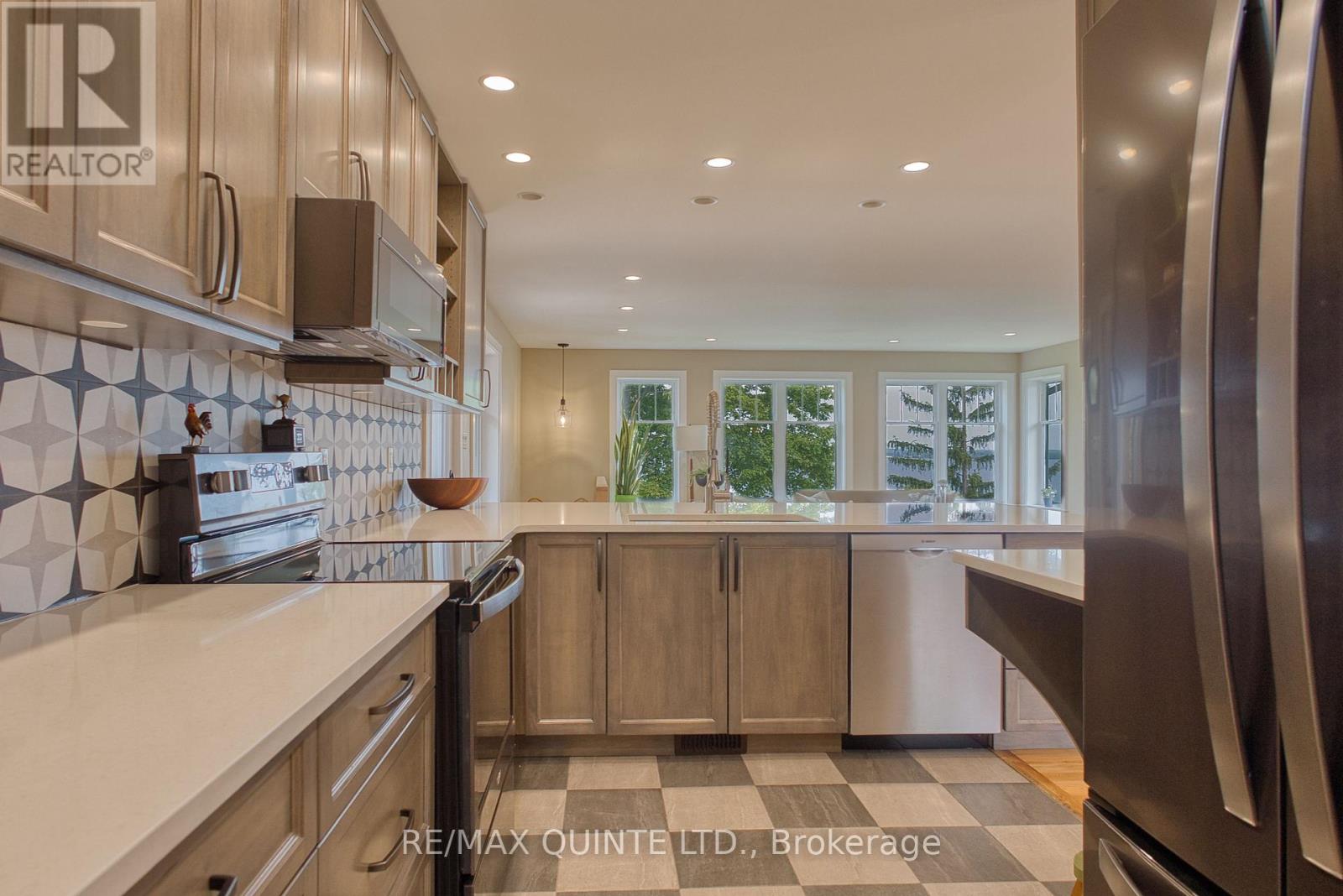3400 County Road 3, Prince Edward County, Ontario  K0K 1L0 - Photo 10 - X12384156