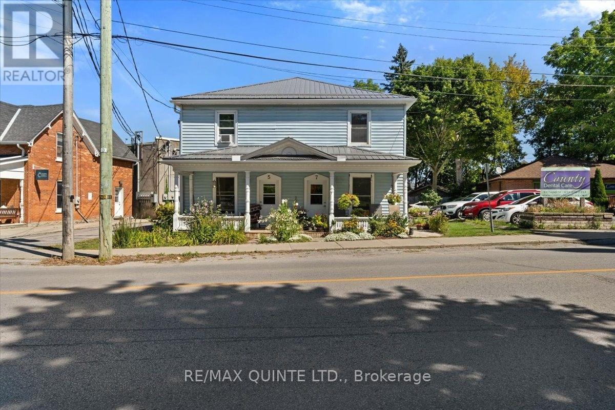 5-7 CHAPEL STREET, Prince Edward County, Ontario