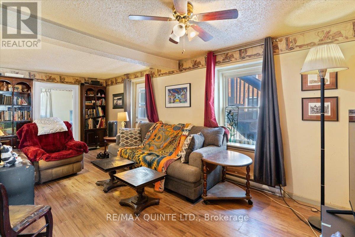 5-7 Chapel Street, Prince Edward County, Ontario  K0K 2T0 - Photo 35 - X12384783