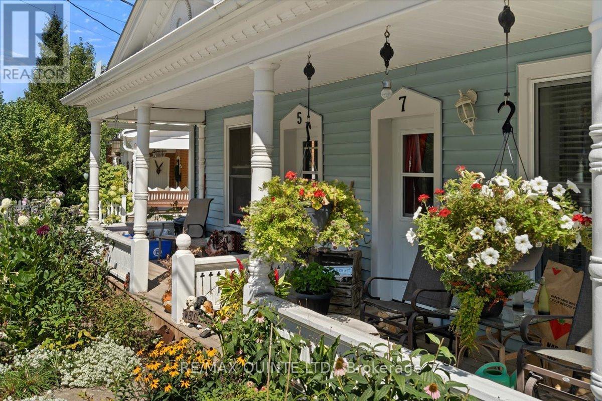5-7 Chapel Street, Prince Edward County, Ontario  K0K 2T0 - Photo 40 - X12384783