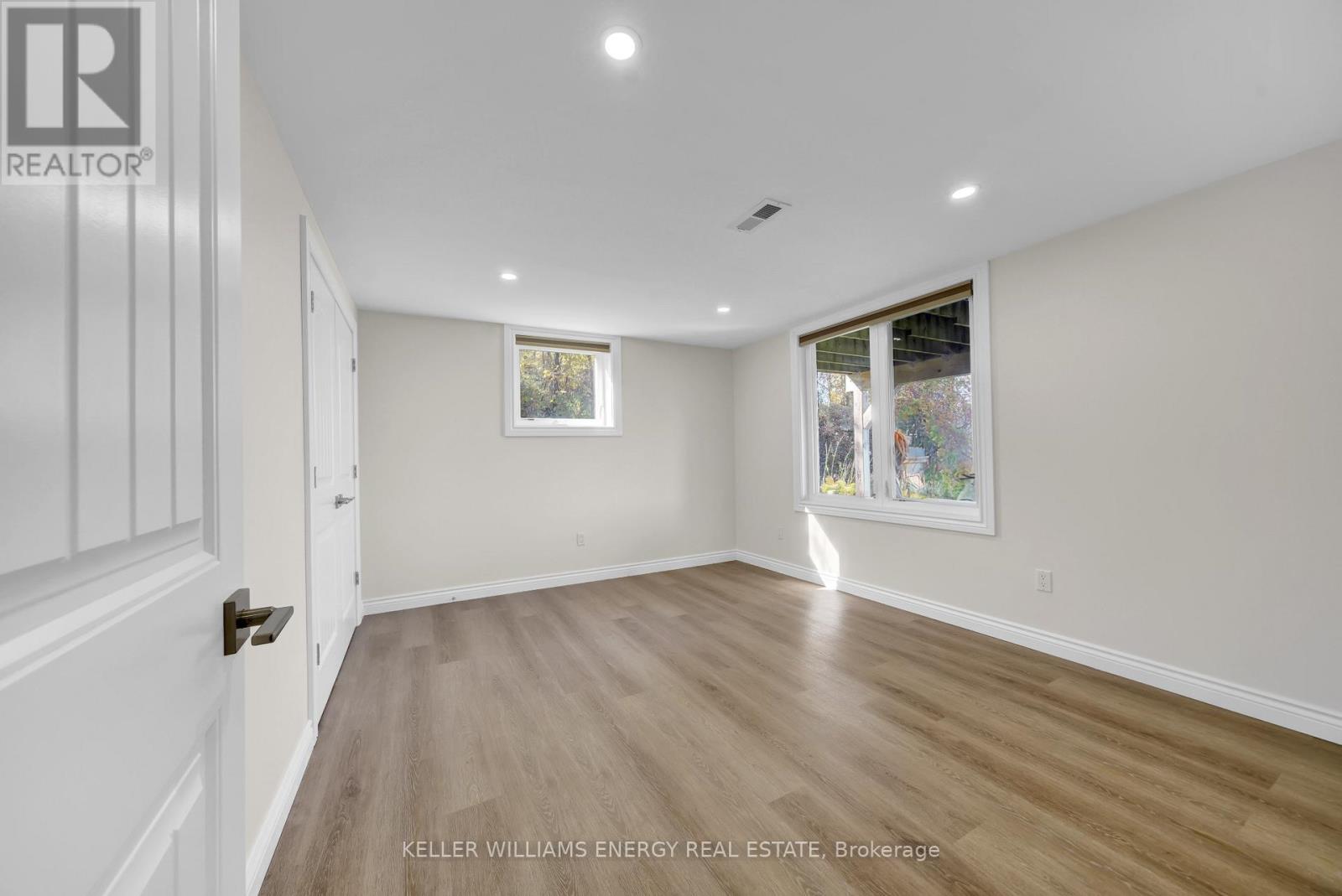 4 Prinyers Drive, Prince Edward County, Ontario  K0K 2T0 - Photo 30 - X12384828