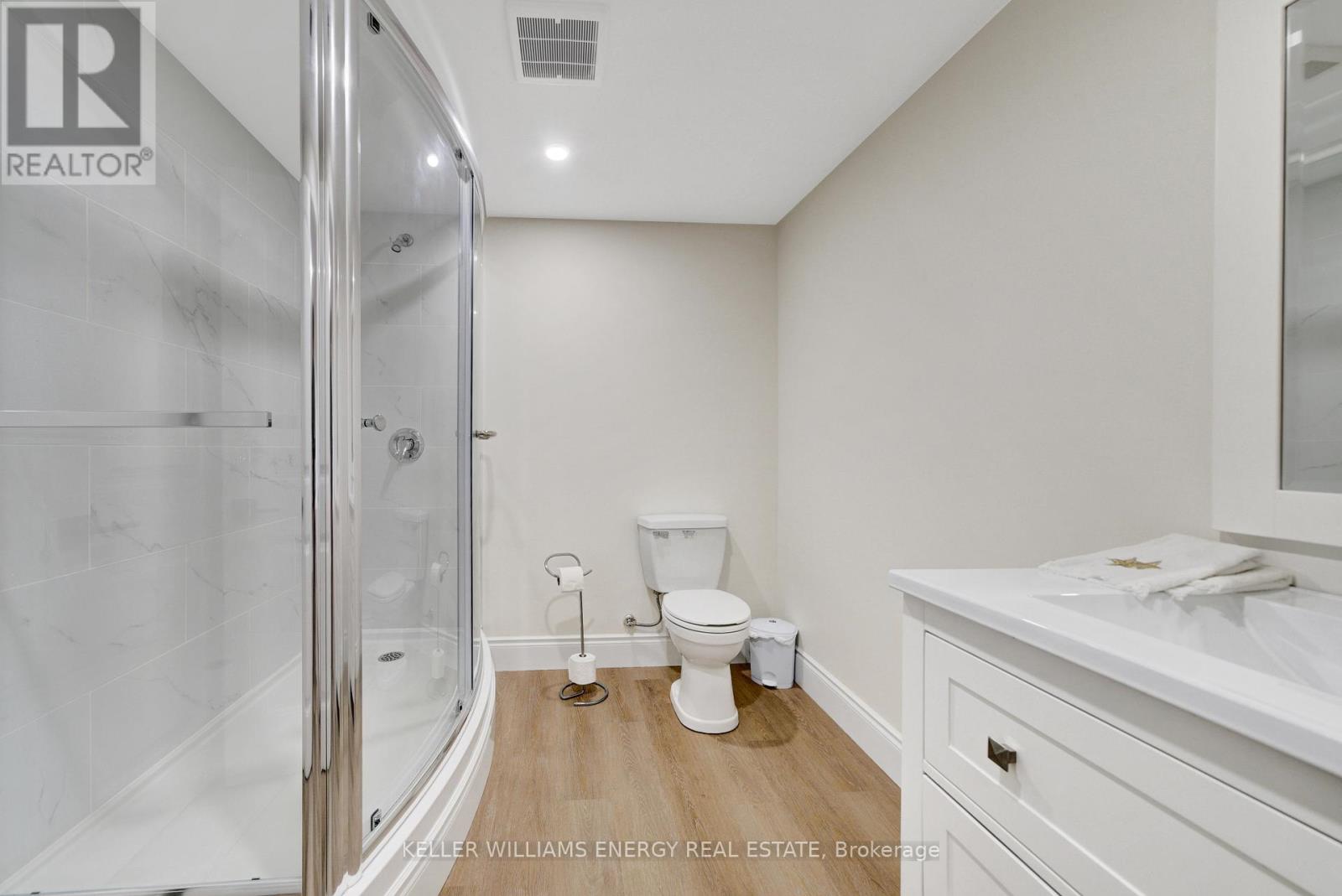 4 Prinyers Drive, Prince Edward County, Ontario  K0K 2T0 - Photo 34 - X12384828