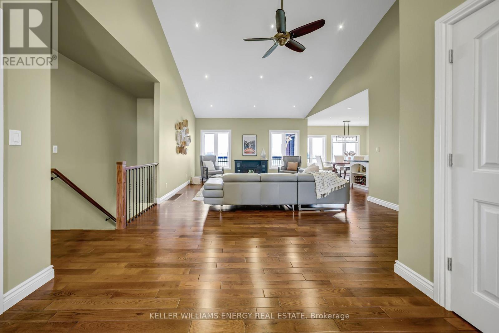 4 Prinyers Drive, Prince Edward County, Ontario  K0K 2T0 - Photo 6 - X12384828