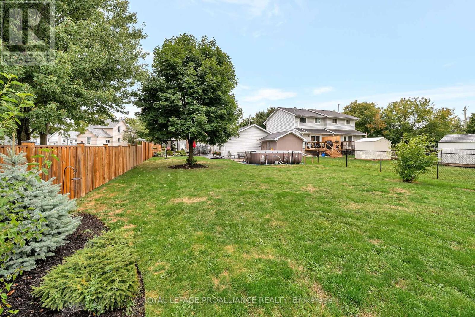 16 Benjamin Street, Belleville, Ontario  K8P 1P7 - Photo 42 - X12384919