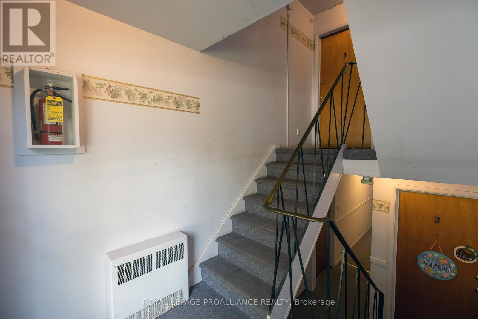 297-301 St. Lawrence Street E, Madoc, Ontario  K0K 2K0 - Photo 13 - X12384936
