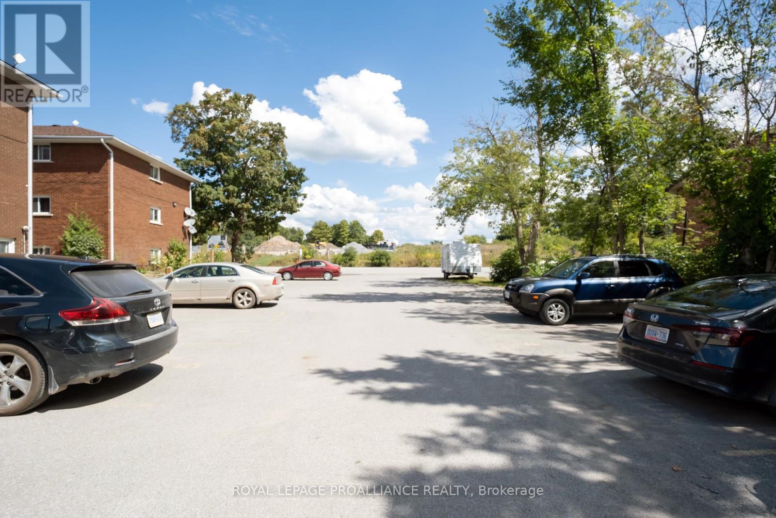 297-301 St. Lawrence Street E, Madoc, Ontario  K0K 2K0 - Photo 24 - X12384936