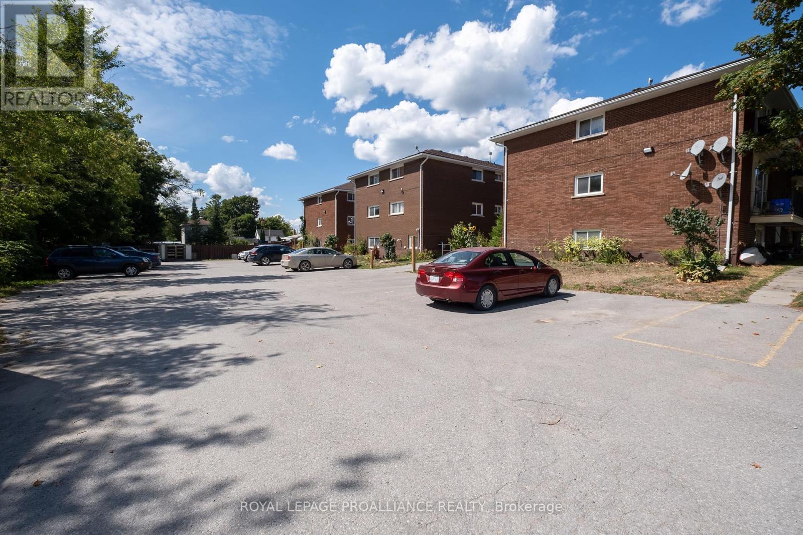 297-301 St. Lawrence Street E, Madoc, Ontario  K0K 2K0 - Photo 25 - X12384936