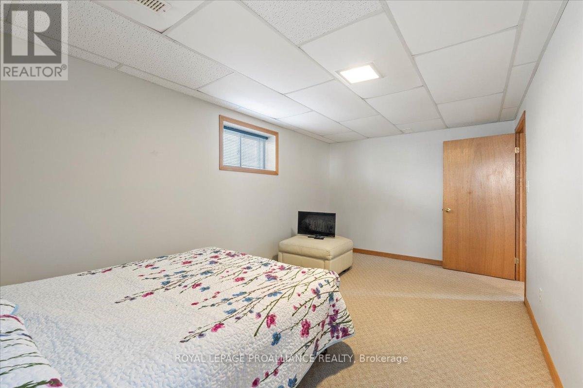 356 Dufferin Avenue, Belleville, Ontario  K8N 3X8 - Photo 28 - X12384982