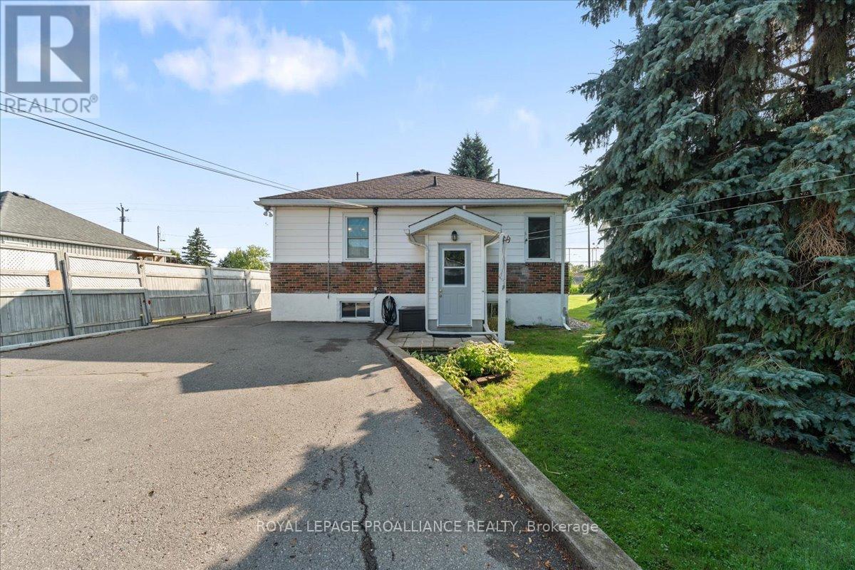 356 Dufferin Avenue, Belleville, Ontario  K8N 3X8 - Photo 34 - X12384982