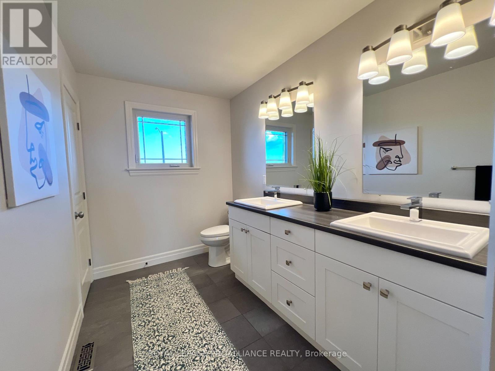 32 Vertis Court, Belleville, Ontario  K8N 0C9 - Photo 17 - X12385262