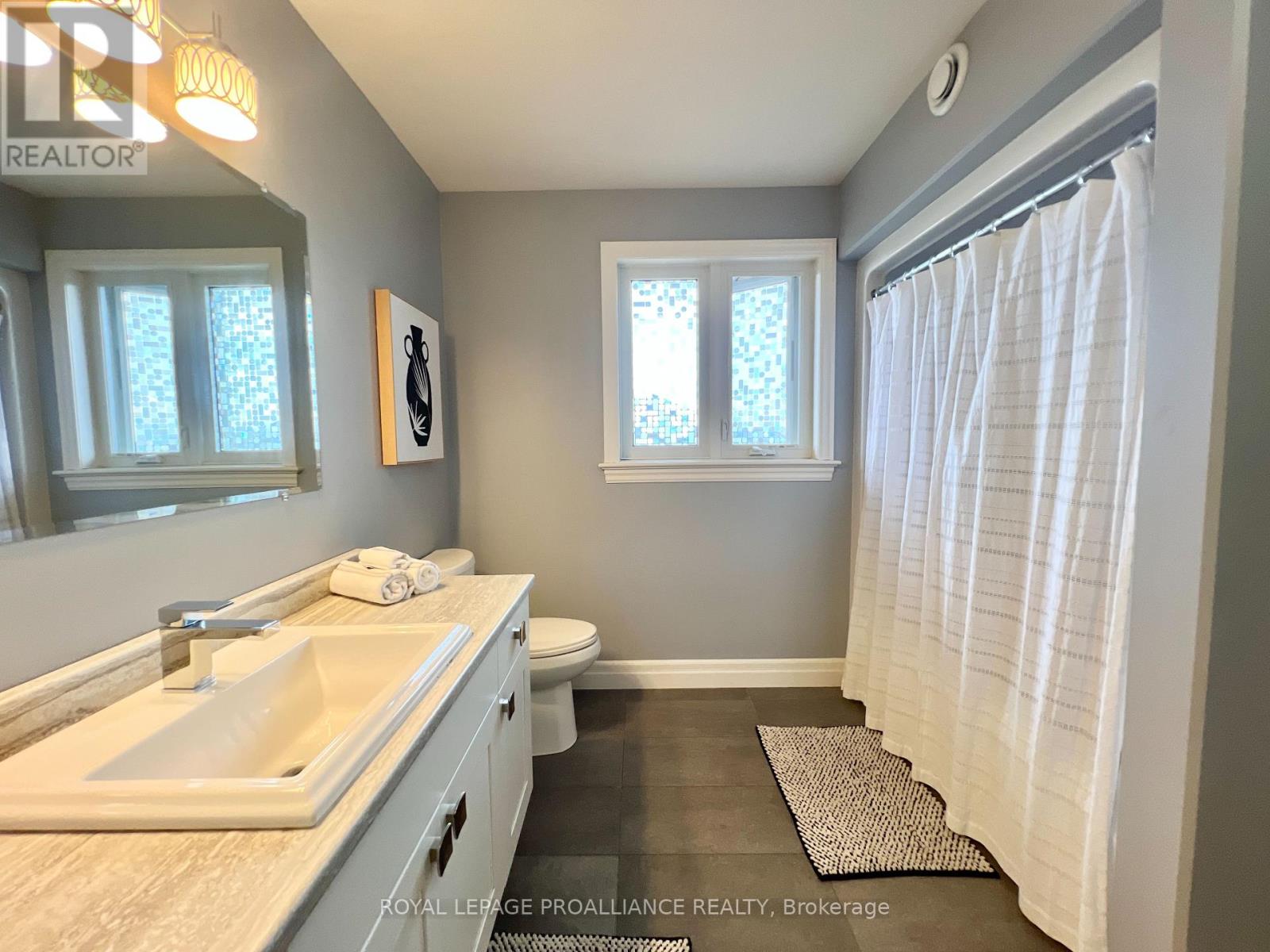 32 Vertis Court, Belleville, Ontario  K8N 0C9 - Photo 23 - X12385262