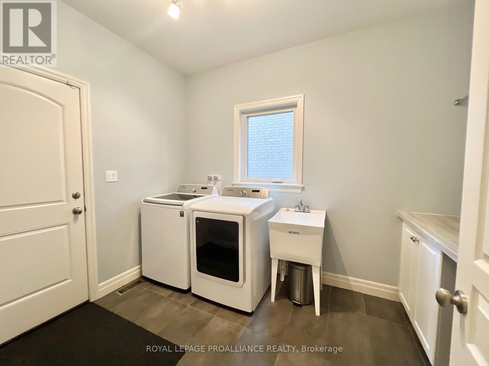 32 Vertis Court, Belleville, Ontario  K8N 0C9 - Photo 25 - X12385262
