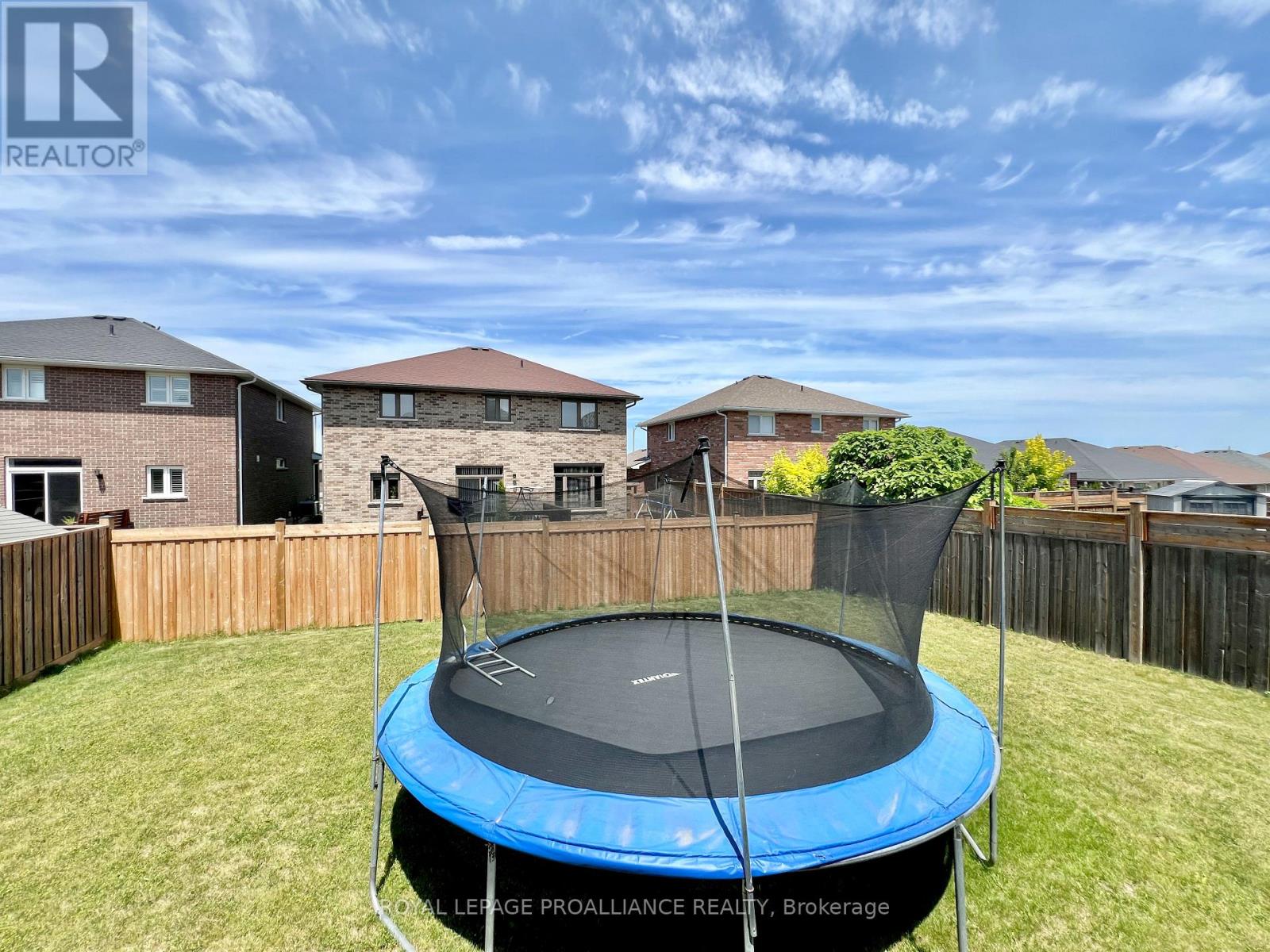 32 Vertis Court, Belleville, Ontario  K8N 0C9 - Photo 32 - X12385262