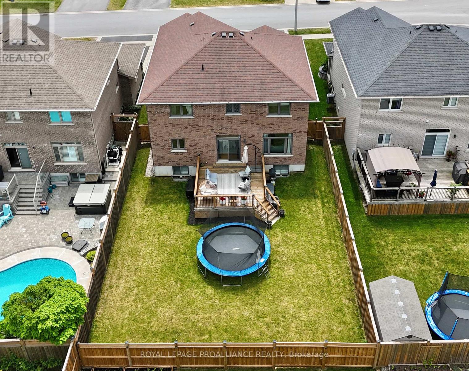 32 Vertis Court, Belleville, Ontario  K8N 0C9 - Photo 35 - X12385262