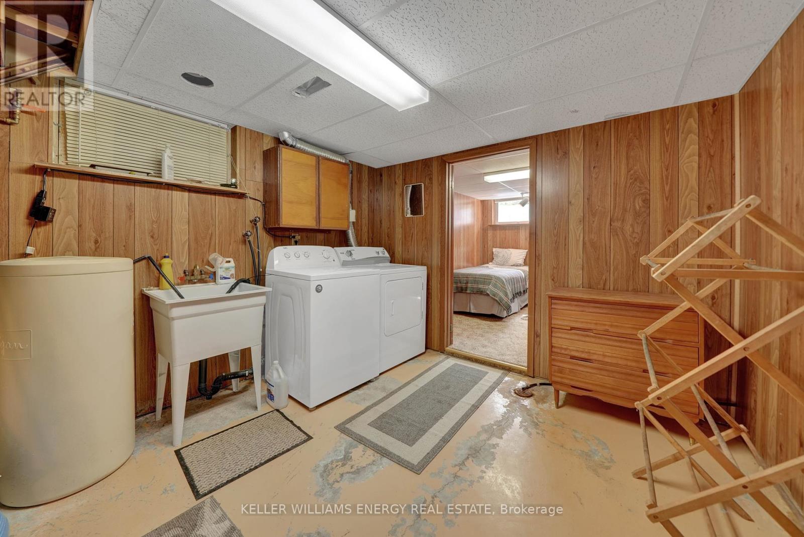 15 Southwood Crescent, Belleville, Ontario  K8N 1X4 - Photo 33 - X12385389