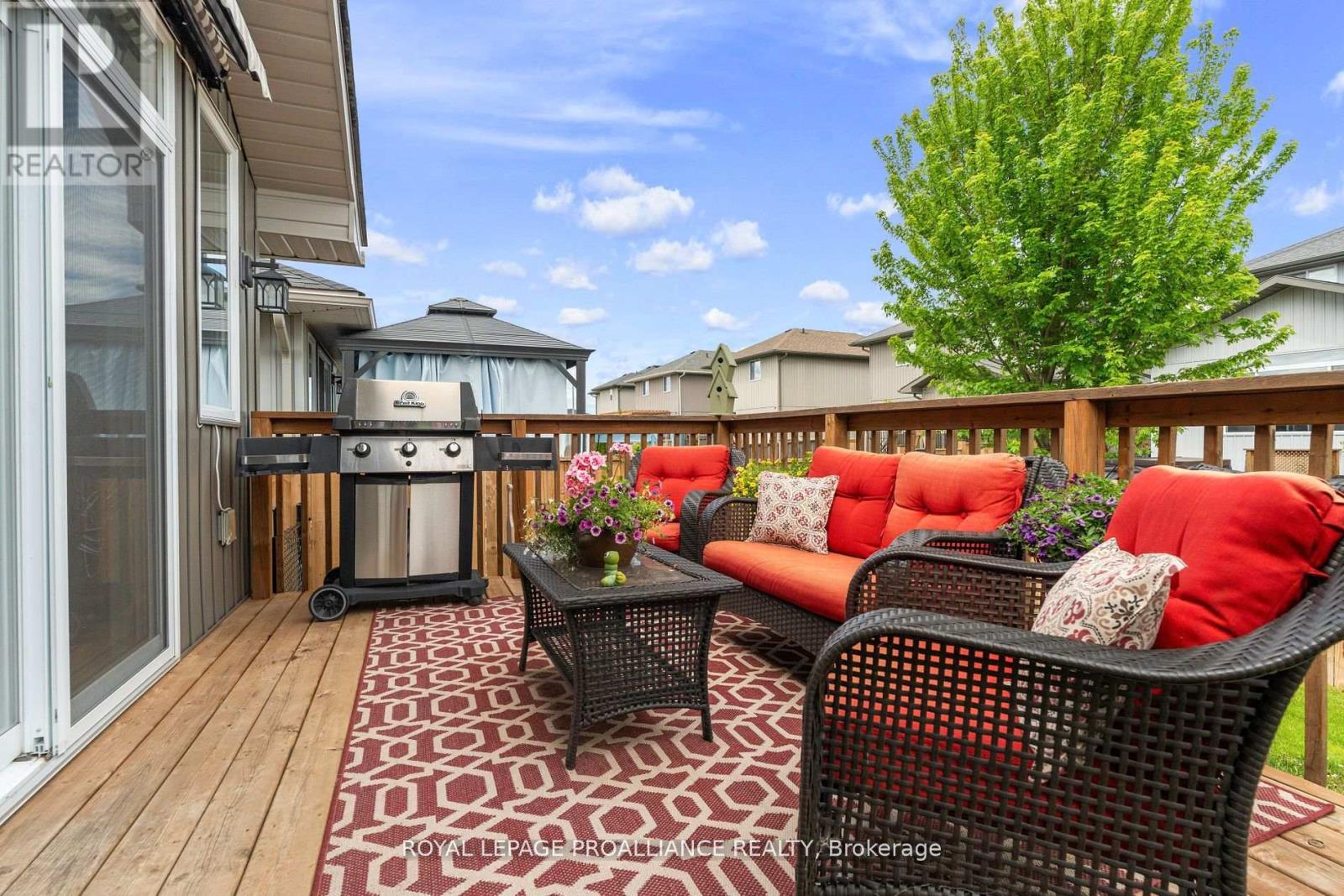 90 Aldersgate Drive, Belleville, Ontario  K8P 0G8 - Photo 40 - X12386270