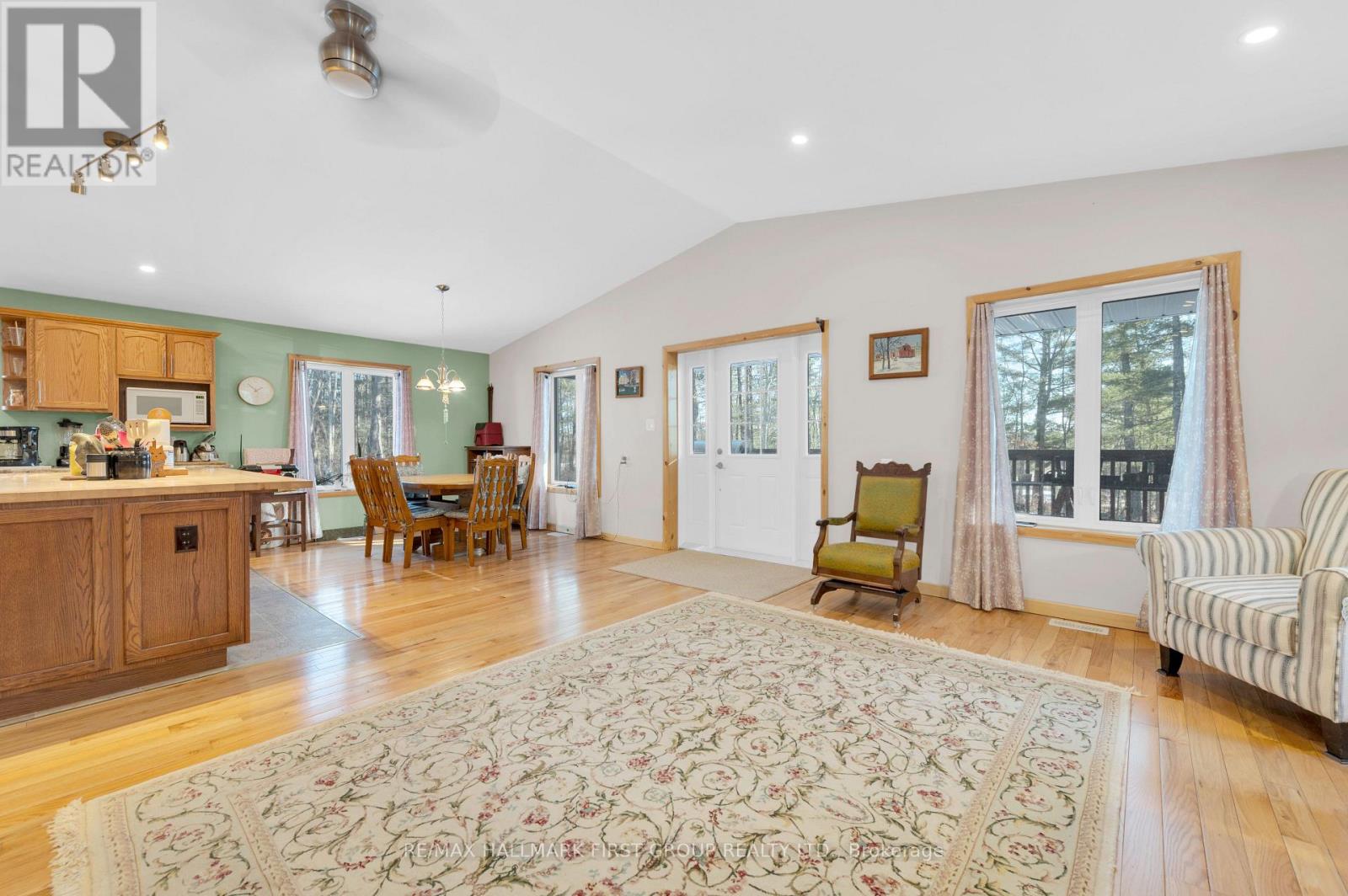 112 Moores Road, Tweed, Ontario  K0K 3J0 - Photo 12 - X12386571