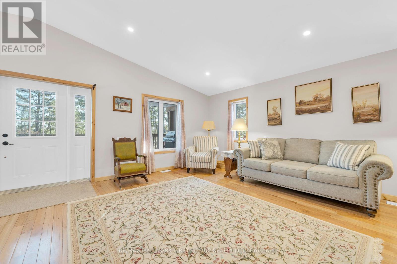 112 Moores Road, Tweed, Ontario  K0K 3J0 - Photo 8 - X12386571