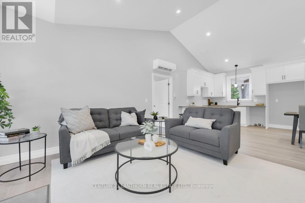 1713 Hollowview Road, Centre Hastings, Ontario  K0K 3E0 - Photo 12 - X12386879