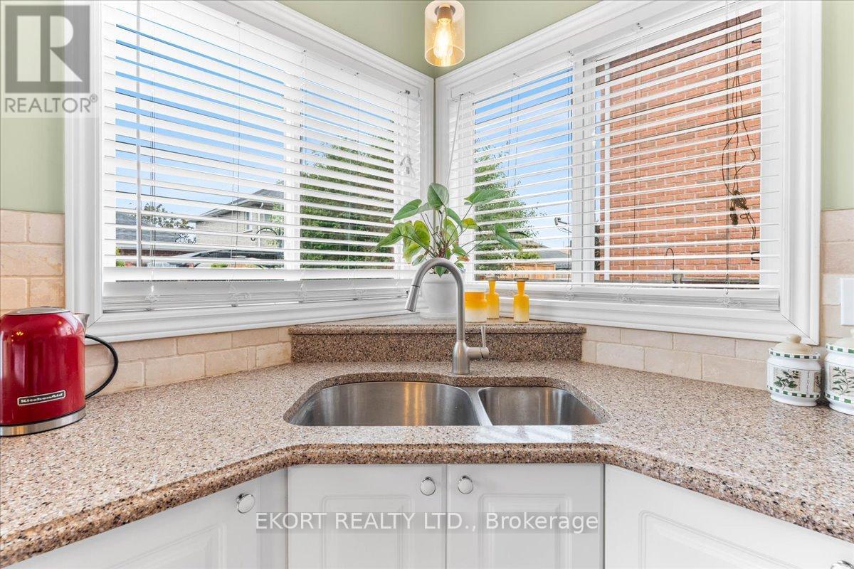 22 Linden Lane, Belleville, Ontario  K8N 5Y6 - Photo 20 - X12387579