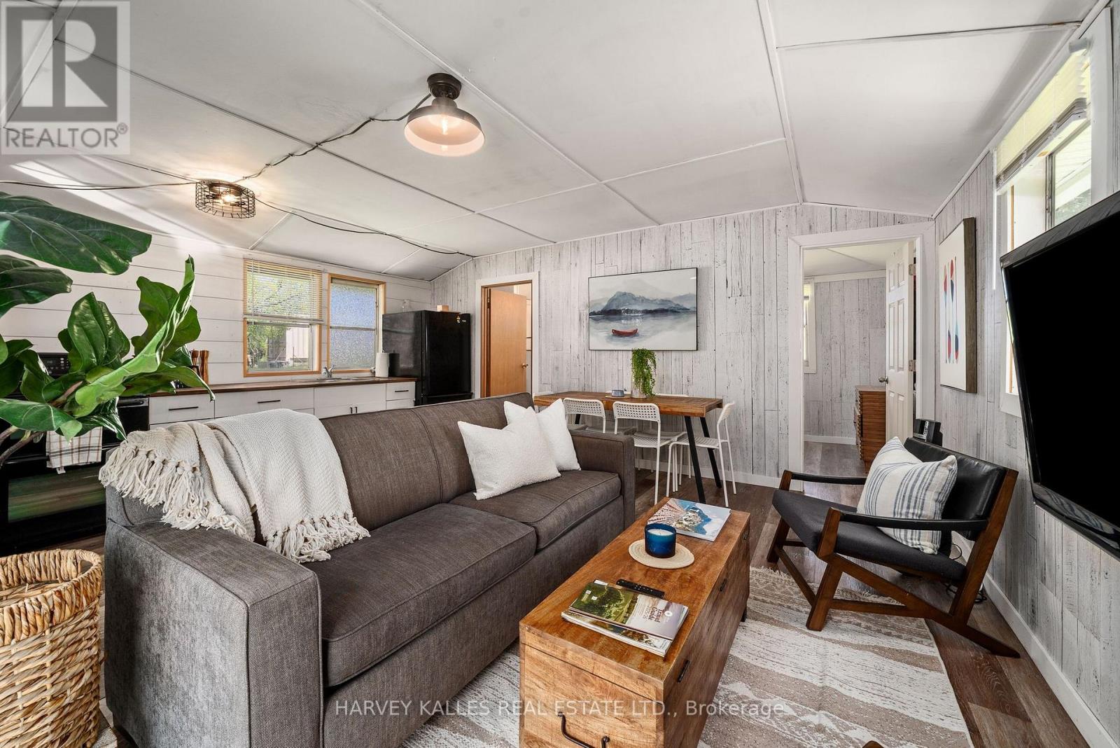 101 Treasure Cove Lane, Prince Edward County, Ontario  K0K 2T0 - Photo 11 - X12388391