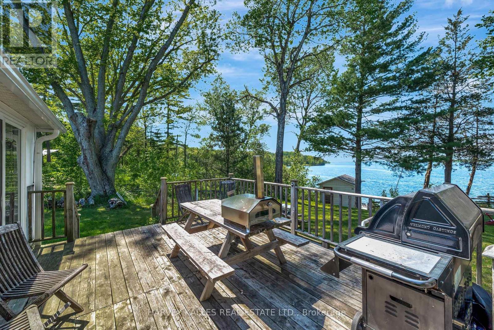 101 Treasure Cove Lane, Prince Edward County, Ontario  K0K 2T0 - Photo 14 - X12388391