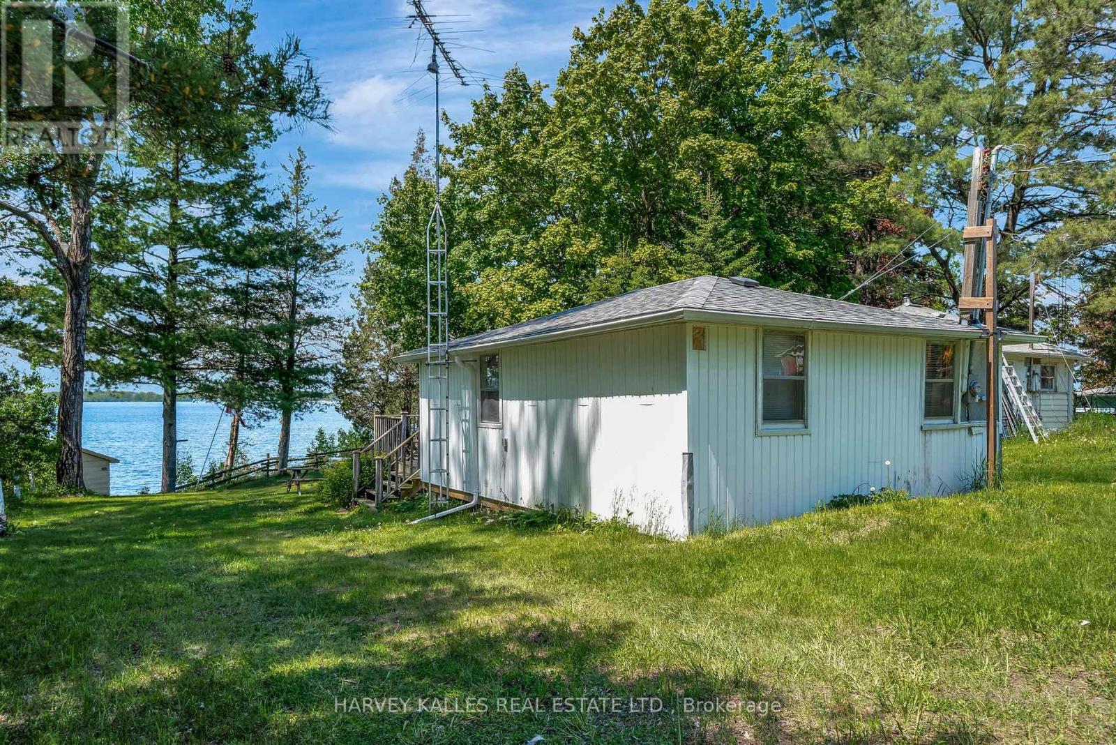 101 Treasure Cove Lane, Prince Edward County, Ontario  K0K 2T0 - Photo 31 - X12388391