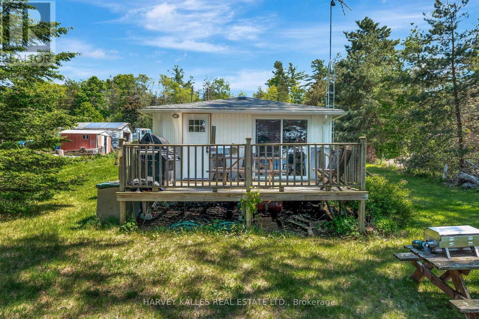 101 Treasure Cove Lane, Prince Edward County, Ontario  K0K 2T0 - Photo 4 - X12388391