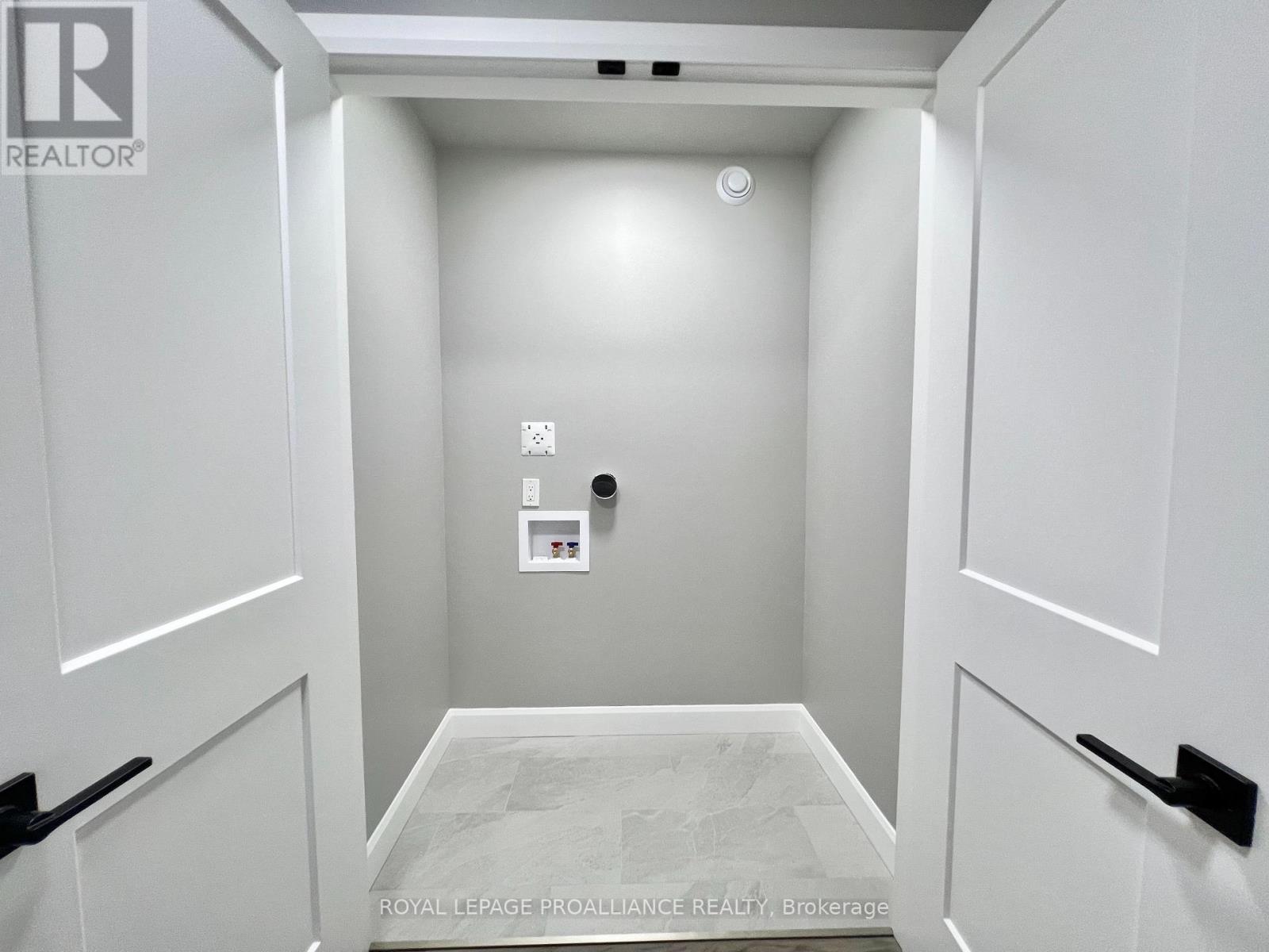 21 Horton Court, Belleville, Ontario  K8P 0G7 - Photo 19 - X12388792